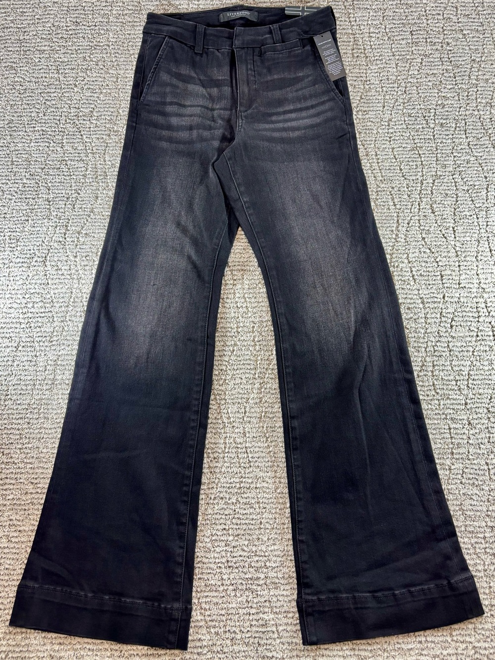 NWT Liverpool Women’s Size 4/27 Lost Creek High Rise Flare Trouser Pants
